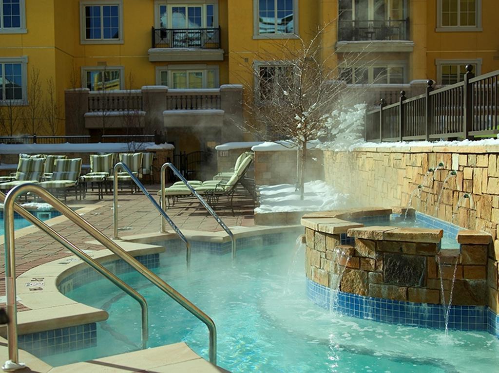 Legendary Lodging At The Ritz Vail Facilities photo