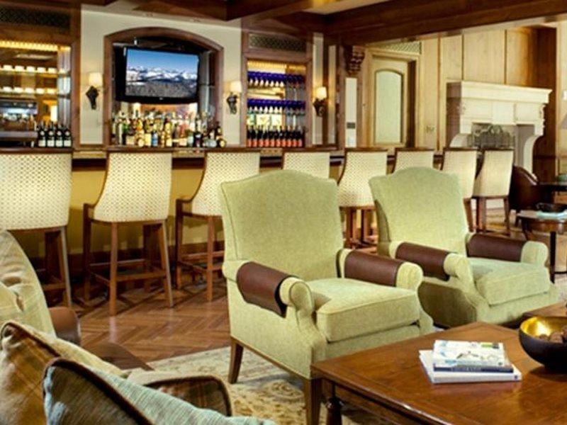Legendary Lodging At The Ritz Vail Exterior photo